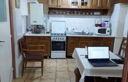 Vanzare apartament 3 camere, 70 mp utili, zona-Careiului