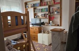 Casa cu 3 camere, 137 mp, semicentral