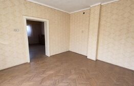  2 apartamente, 100 mp, teren 1800 mp, pe Strada Aurel Vlaicu