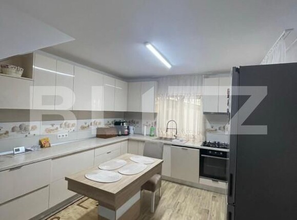 Casa de vânzare 6 camere Solidaritatii - 162326CV | BLITZ Satu Mare | Poza14