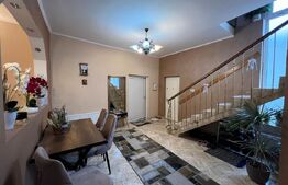 Casă spațioasă P+M, 6 camere, 236 mp, în cartierul Titulescu