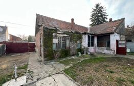 Casă cu 3 camere, 122 mp  și teren generos de 650 mp, in cartierul 14 Mai