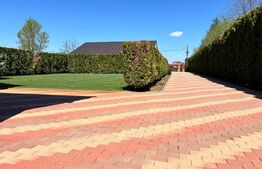 Vila la cheie, zona Odoreu, 2330 mp teren