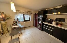 Casă cu 7 camere, 170 mp si 1400 mp teren, zona-Botizului