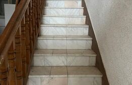 Casă – Medieșu Aurit, Aproape de Cetate