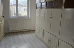 Apartament de vanzare cu 3 camere, 44 mp, zona Solidaritatii