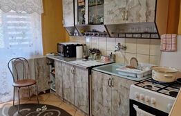 Apartament de vanzare, cu doua camare, 60 mp, zona Carpati 2