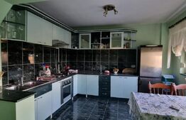 Apartament Spațios cu 4 Camere - Micro 17