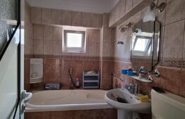 Apartament Spațios cu 4 Camere - Micro 17