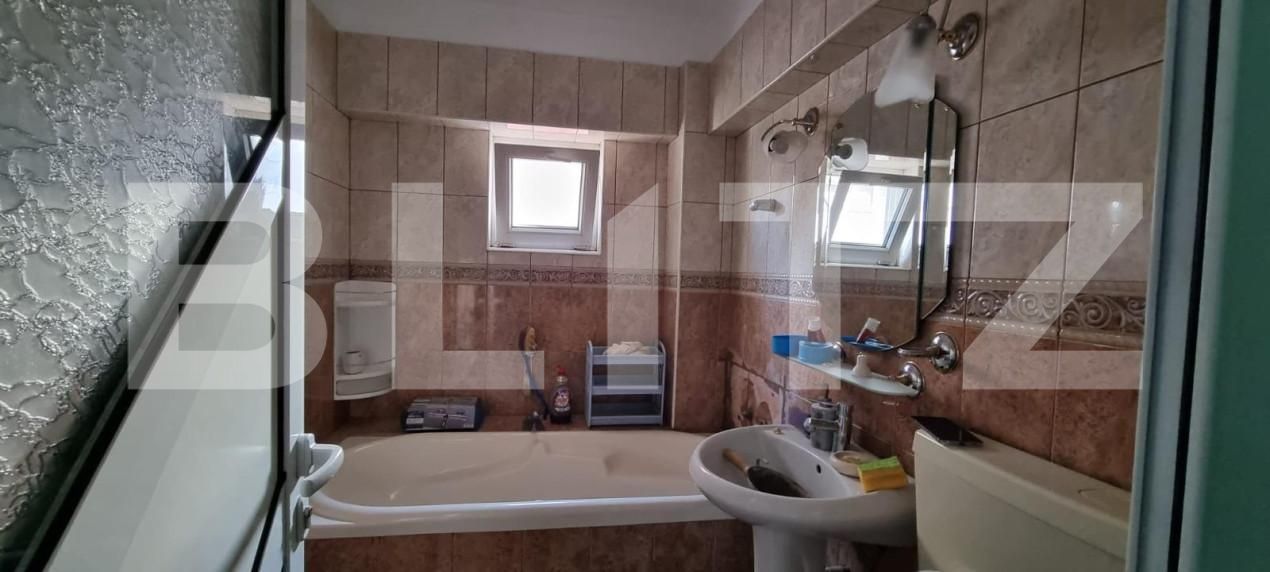 Apartament de închiriat 4 camere Micro 17 - 163662AI | BLITZ Satu Mare | Poza7
