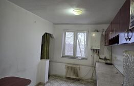 Apartament cu 3 camere, 70 mp, zona Careiului