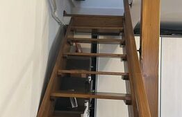 Apartament cu 3 camere de vanzare, 53 mp, zona Semicentrala
