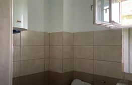 Casa de vanzare, cu 6 camere, 218,44 mp, zona Tasnad 