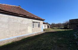 Teren și construcții 60 mp, zona strada Botizului