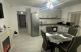 Vanzare apartament, 2 camere, 56 mp, zona Micro 16