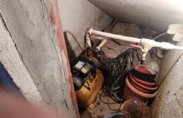 Spatiu comercial, 11 incaperi, 320 mp, zona Closca