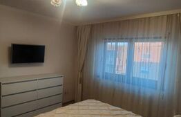 Apartament de vanzare, cu 3 camere, 102 mp, zona Centrala