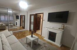 Apartament de vanzare, cu 3 camere, 102 mp, zona Centrala