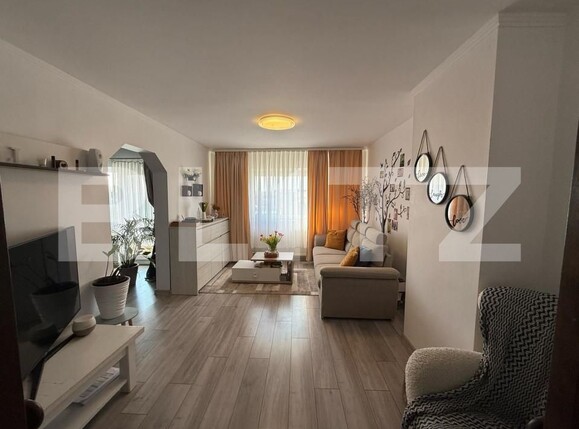 Apartament de vânzare 4 camere Carpati 1 - 166573AV | BLITZ Satu Mare | Poza1