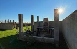 Casa de vanzare, 72 mp utili, Zona Oar