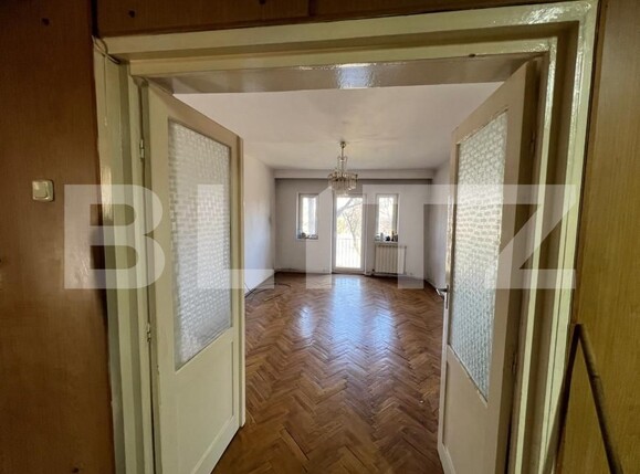 Apartament de vânzare 4+ camere Semicentral - 166901AV | BLITZ Satu Mare | Poza2