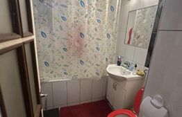 Apartament cu 3 camere,  84 mp, zona Micro 16