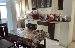 Apartament cu 3 camere,  84 mp, zona Micro 16