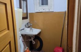 Casa de vanzare, 6 camere, 137 mp, teren 579 mp, zona semicentrala