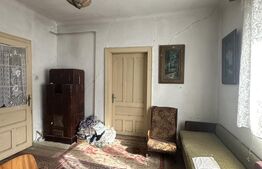 Casa de vânzare cu 3 camere, 93 mp utili, 784 mp teren, zona 14 Mai