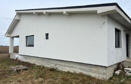 Casă în Mărtișești, 107 mp utili, teren 400 mp 