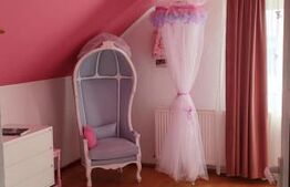 Casa cu 7 camere, 405 mp, in zona Decebal