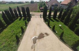 Casa cu 7 camere, 405 mp, in zona Decebal