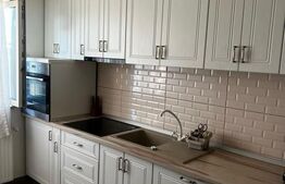 Apartament cu 4 camere, 115 mp, zona Centrala