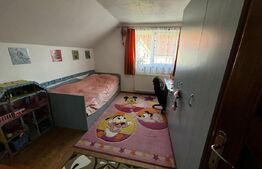 Casă Spațioasă în Păulești