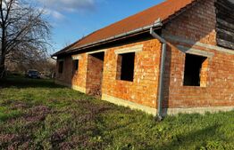 Teren cu o constructie inceputa, 1500 mp, zona Păulești