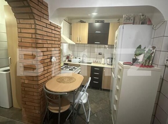 Apartament de vânzare 2 camere Micro 14 - 168280AV | BLITZ Satu Mare | Poza4