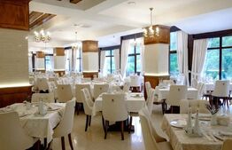 Afacere la cheie! Hotel cu 24 de camere, 1.850 mp, zona Luna Ses