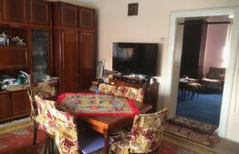 Casa cu 2 camere, 75 mp utili, cu anexe si garaj, zona 14 Mai 