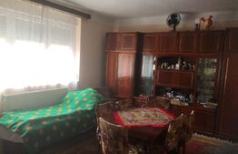 Casa cu 2 camere, 75 mp utili, cu anexe si garaj, zona 14 Mai 