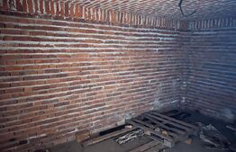  Oportunitate! Casă de vânzare, 5 dormitoare, 200 mp, zona Apa 