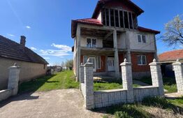  Oportunitate! Casă de vânzare, 5 dormitoare, 200 mp, zona Apa 