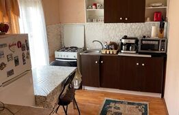 Casa cu 2 camere, 91 mp, teren 3.400 mp, zona comuna Apa