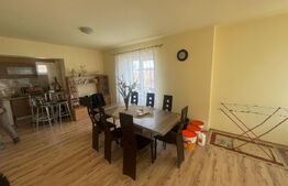 Casa cu 2 camere, 91 mp, teren 3.400 mp, zona comuna Apa