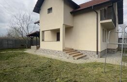 Casa cu 5 camere,P+M,170mp utili,630mp teren,Paulesti