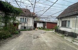 Casa de vanzare cu 4 camere, 120 mp, zona 14 Mai