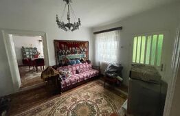 Casa de vanzare cu 4 camere, 120 mp, zona 14 Mai