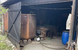 Casa de vanzare cu 4 camere, 120 mp, zona 14 Mai