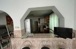 Casa de vanzare cu 4 camere, 120 mp, zona 14 Mai