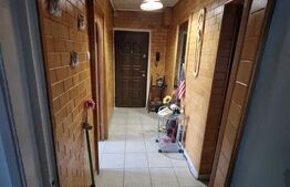 Apartament de vanzare cu 3 camere, 76 mp utili, zona Carpati 2