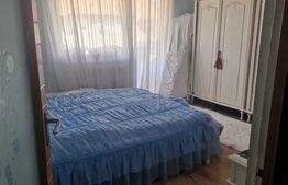 Apartament de vanzare cu 3 camere, 76 mp utili, zona Carpati 2